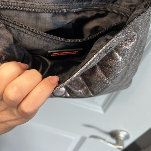 Crossbody Purse - Picture 5 of 9